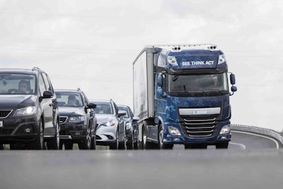 The Evasive Maneuver Assist system in action in ZF’s Innovation Truck 2016. The concept truck, in addition to being equipped with the EMA, employs an array of future trucking tech, including a hybrid-electric drivetrain, ZF’s lane-keeping Highway Driving Assist system and more. The truck is a European DAF XF.