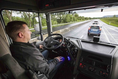 A demonstration of ZF’s Highway Driver Assist — an autonomous system that enables the truck to pilot itself in on-highway driving.