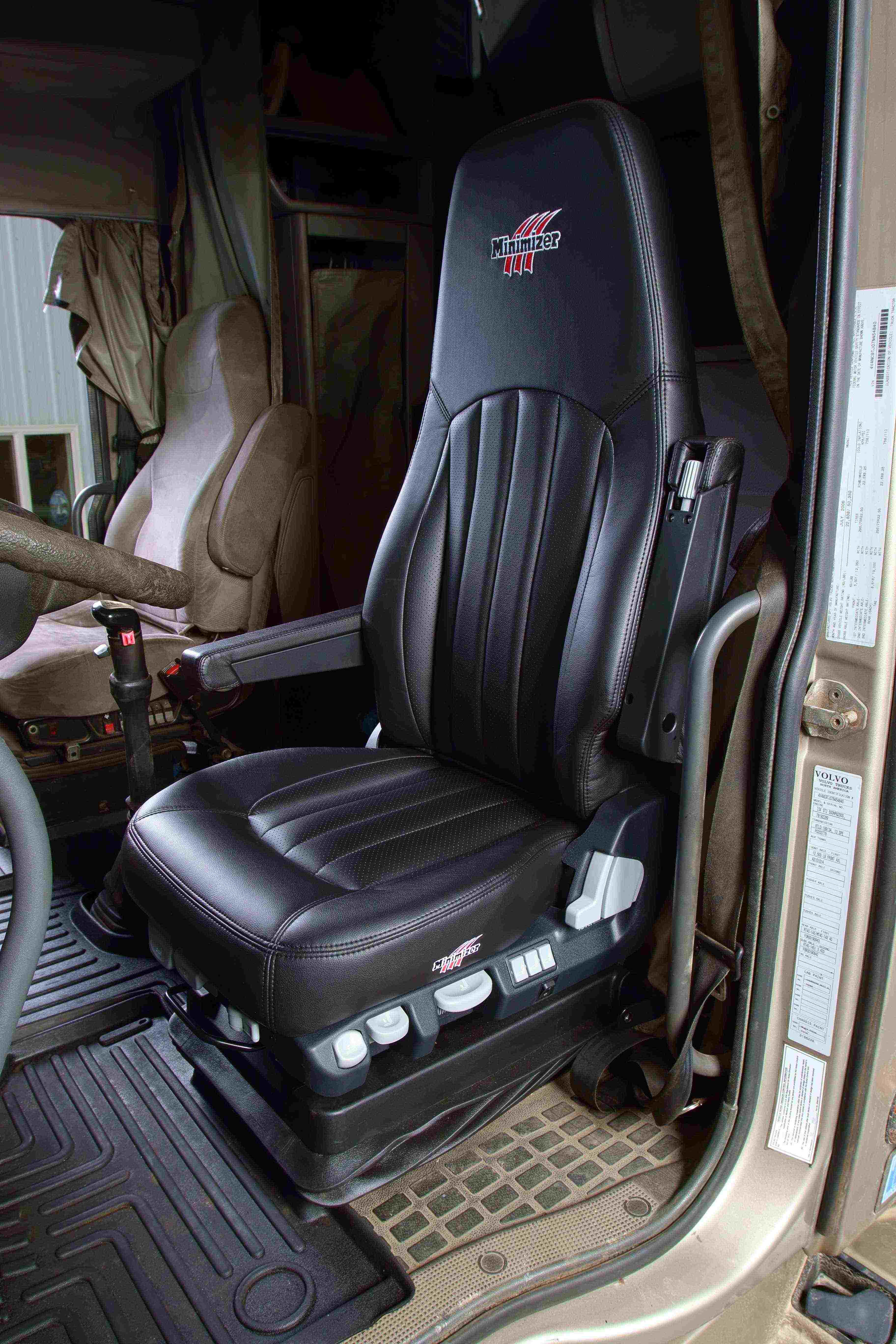 Minimizer Ultra Leather Truck Seat