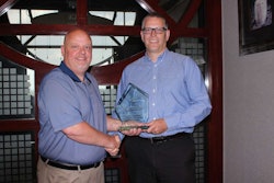A special commemoration award was presented to Gerry Mead, Senior Vice President of Maintenance U.S. Xpress. The award reads “U.S. Xpress, Inc. Further Enhances Fleet Safety with Largest Ever SAF-HOLLAND North American Air Disc Brake Order.” Gerry Mead, Senior Vice President of Maintenance at U.S. Xpress, Inc. and Steffen Schewerda, President, Americas, SAF-Holland.