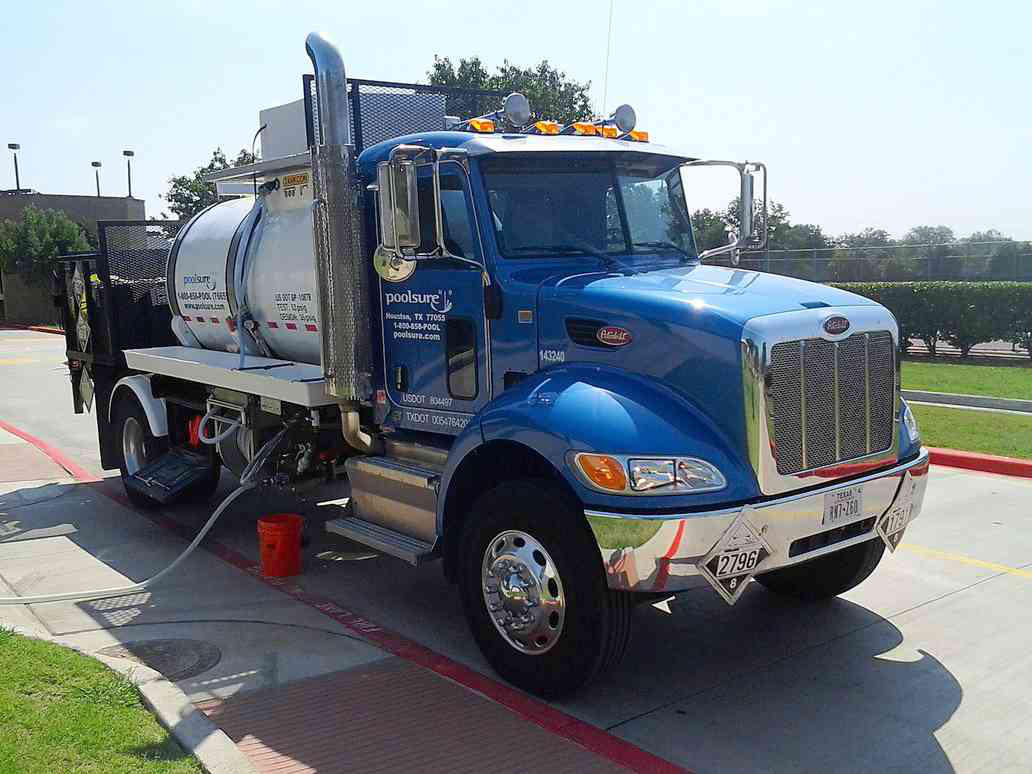 Poolsure Truck