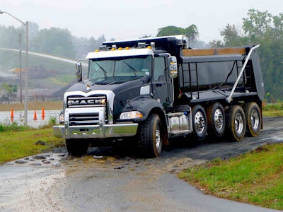 mack-granite-mdrive-hd-14-speed-alt-lead-1