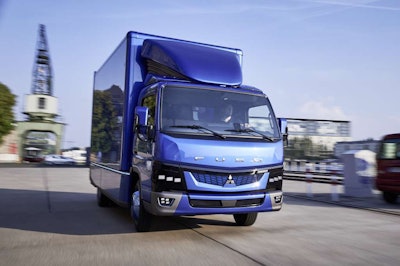 Daimler Trucks Asia plans to launch the Fuso eCanter to the United States in targeted markets before rolling out fully in 2018.