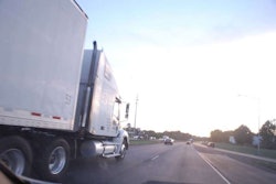 hours-highway-truck20071001_0101