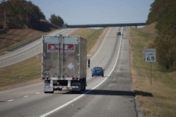 hours-highway-truck20081108_0114