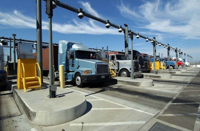 Major trucking organizations have announced their support for a bill in Congress to reform the post-9/11 TWIC program.
