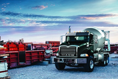 160920-mack-granite-concrete-mixer-model