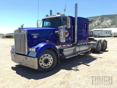 TruckPlanet’s new Fleet Services featuring IronPlanet Truck Locator allows fleets to find matching trucks and buy them in bulk.