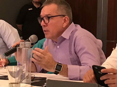 Stefan Kürschner, president and CEO of Daimler Commercial Vehicles Mexico, details the company’s new Mexican dealer network initiative.