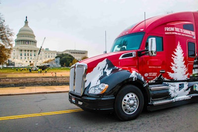 A Kenworth T680 delivered the nation’s Christmas tree this week.