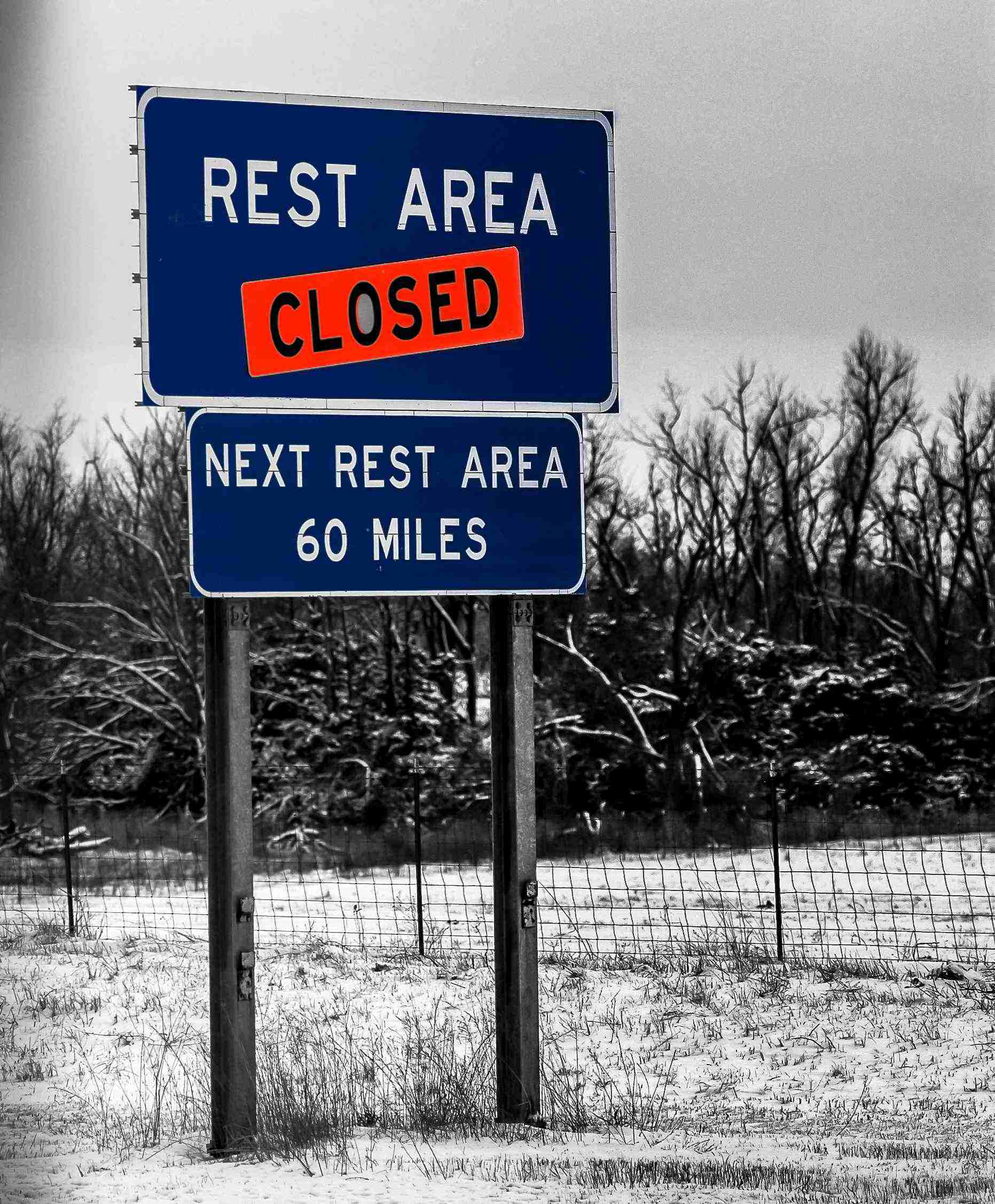 A Sign Rest Area Closed 030209 1 3324180451 O 2017 01 19 08 16