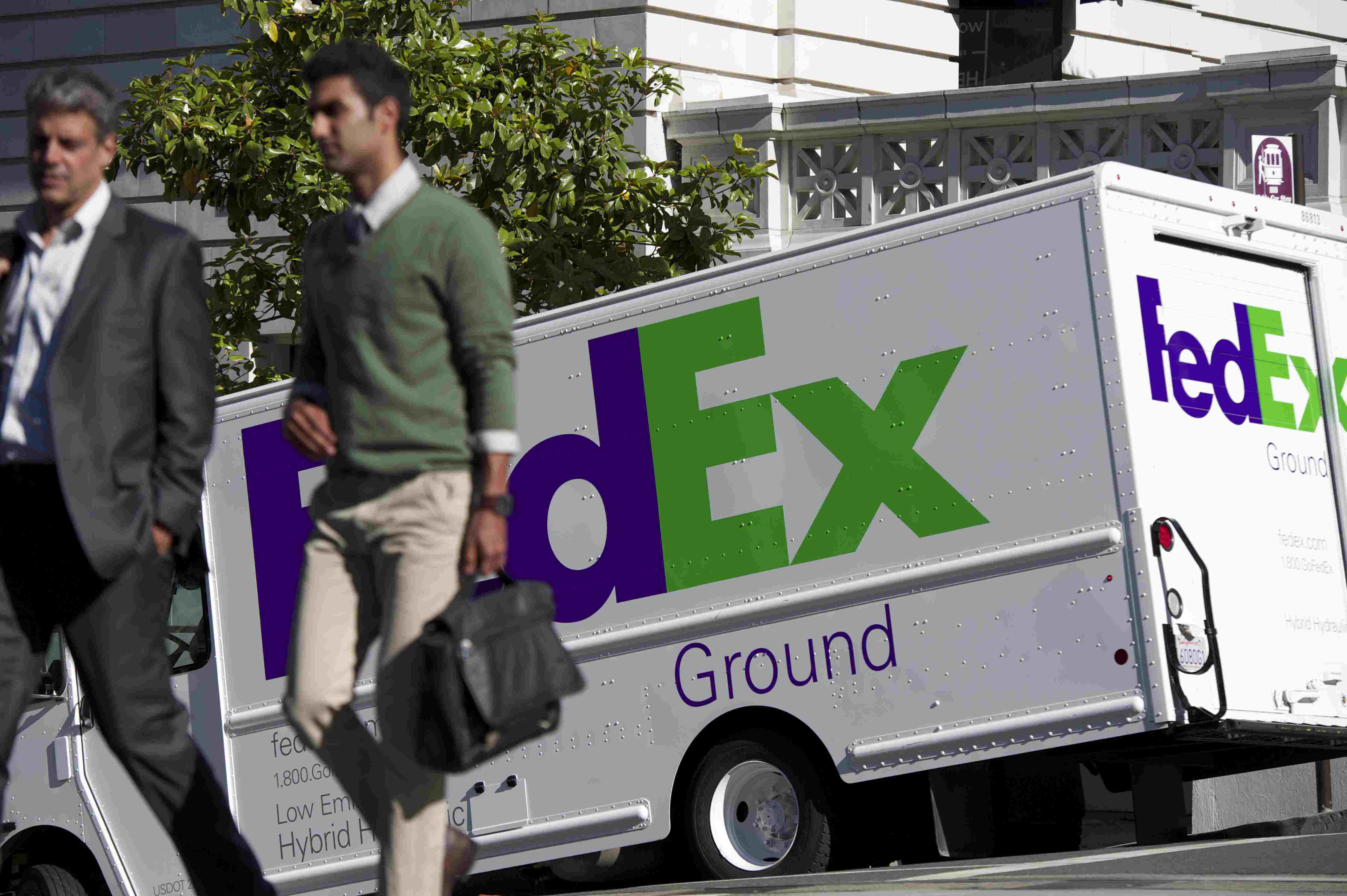 Fed Ex And Walgreens Have Teamed Up To Offer Delivery Services At Thousands Of Drug Stores