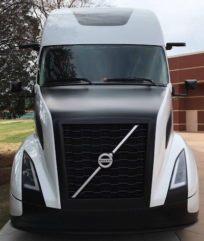 A large solar panel is built into the roof of SuperTruck and helps provide power to the battery bank that supplies the HVAC system.