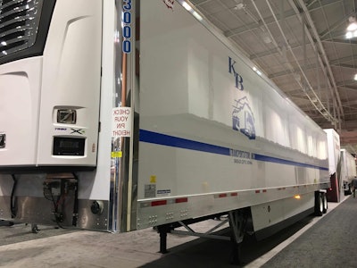 Wabash National will be testing 100 of their composite reefer units. This one is headed to Sioux City, Iowa carrier K&B Transportation.