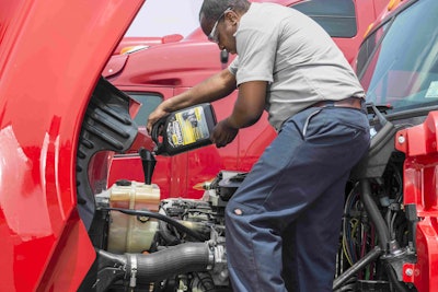 Freightliner Yellow2