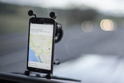 uber-freight-app-on-dash-2017-05-17-15-46-2017-05-18-07-59