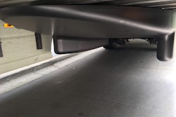 A full-width reinforced carbon-fiber bogie treatment acts like a boat’s hull under the trailer, separating the airflow coming into the trailer axles.