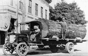 An early Kenworth log truck. (Photo: Kenworth)