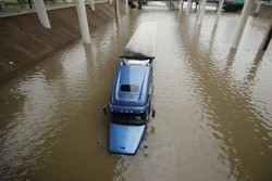 DIVRy8sXcAE2_cj-2017-08-29-15-12