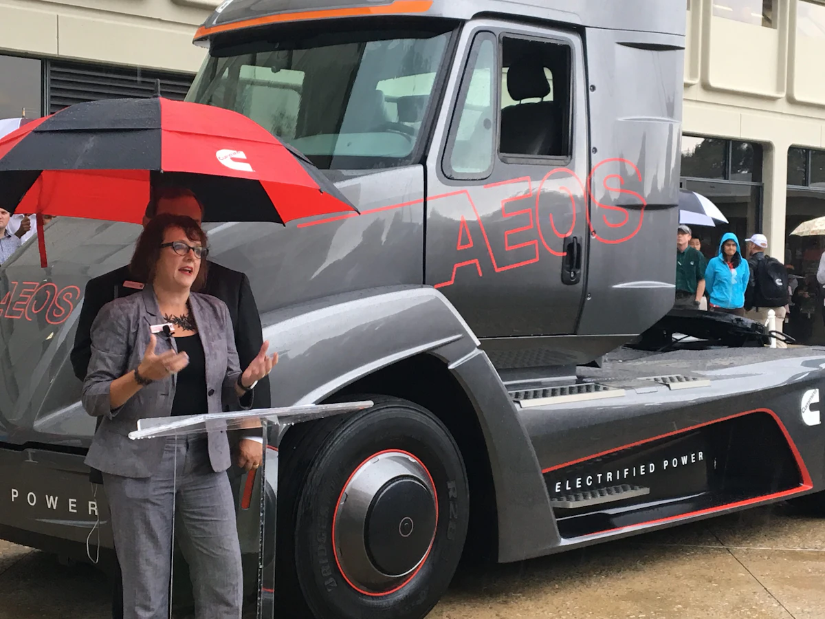 Cummins introduces electric powertrain concept tractor | Commercial ...