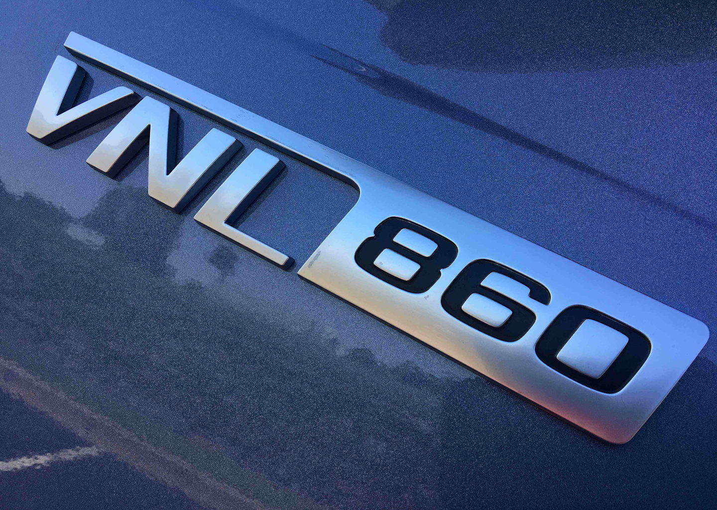 Volvo Trucks Vnl Gets A Newer Look Commercial Carrier Journal