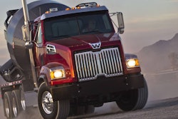 Western Star 4700SB Mixer