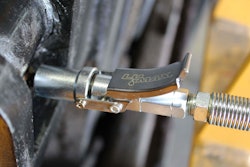 Lumax LX-1403 Quick-Release Grease Coupler-2018-02-01-09-38