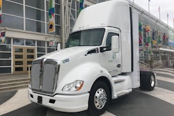 Kenworth-T680-CNG