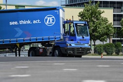 ZF-TD18_01-02_Terminal-Yard-Tractor_1-2018-06-27-01-41