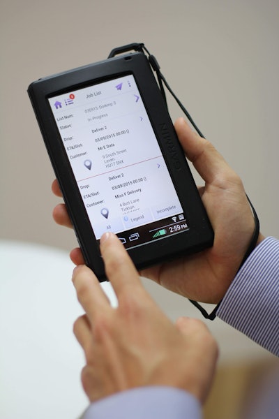 Paragon’s mobile FleXipod app gives drivers trip details and proof-of-delivery forms to execute planned routes.