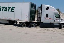 truck-stuck-beach-north-carolina