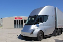 Tesla founder and CEO Elon Musk has repeatedly condemned fuel cells and instead embraces all-electric powertrains as the transportation technology of tomorrow.