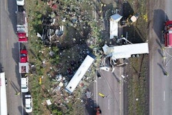 2018-0831-D6-Bus-Crash-Photo-2-2018-09-04-11-09