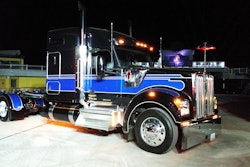 Kenworth-990