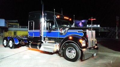 Kenworth-990