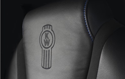 W990 10 44861352932 O