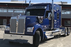 w990-taylor-transport_43143846820_o