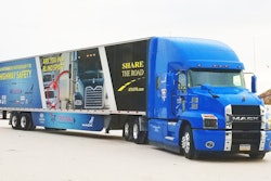 181029 – Mack Trucks Share The Road-2018-10-29-11-39