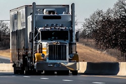 b_truck_112708_6