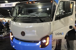 lion8-2019-03-19-13-09