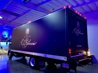 One of Boxi’s customers, El Silencio, has increased its mobile advertising from 14 to 24 trucks. The trucks are wrapped in a dark, premium vinyl with decals.