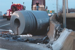 cargo-securement-kinedyne-steel-roll-accident-credit-linda-stelter-birmingham-news-2019-06-02-18-17