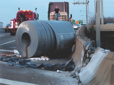 The biggest chains won’t matter if the load is not properly secured. (Linda Stelter, Birmingham News.)