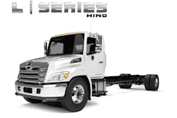 Hino L-2019-10-29-17-09