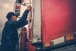 drivercabtruck-2019-10-07-15-59