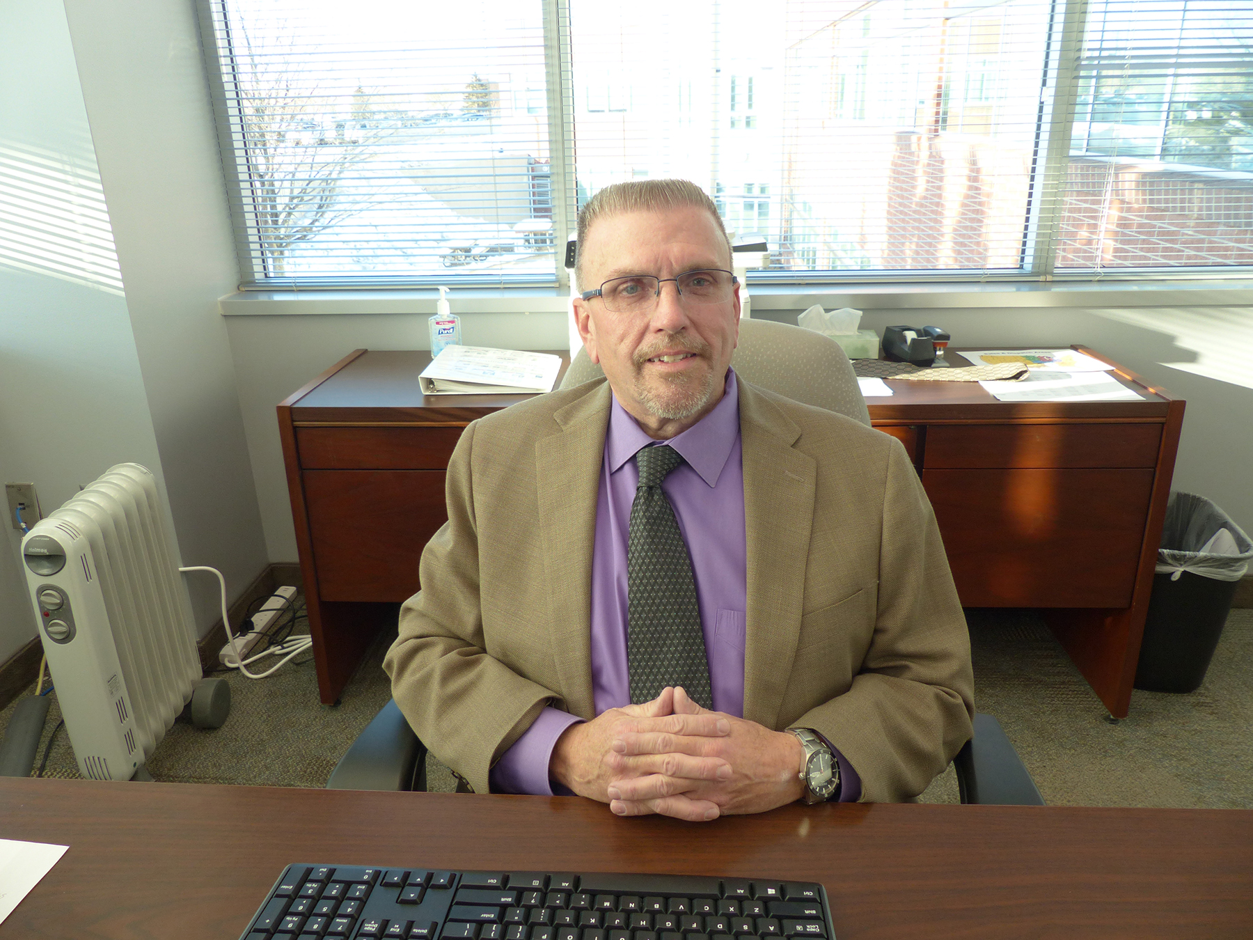 Dave_Ables_At_Desk_Dec2019-2019-12-10-11-18