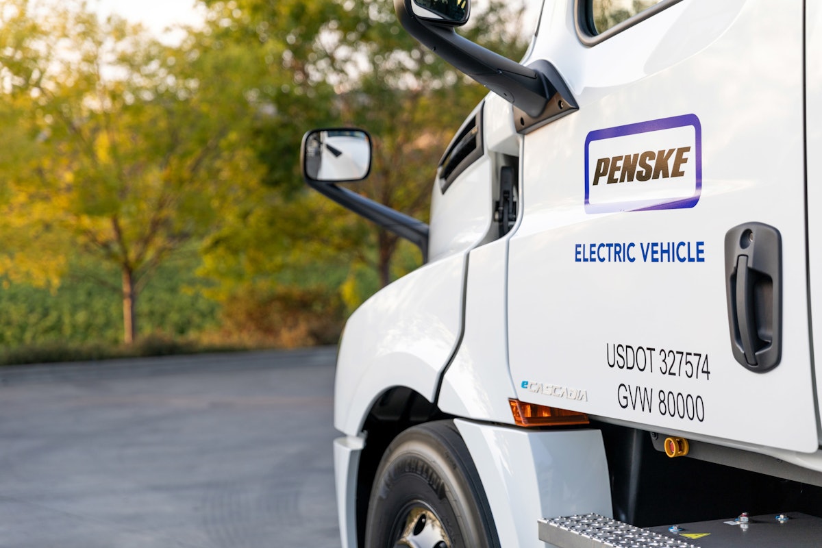 Penske sales electric trucks