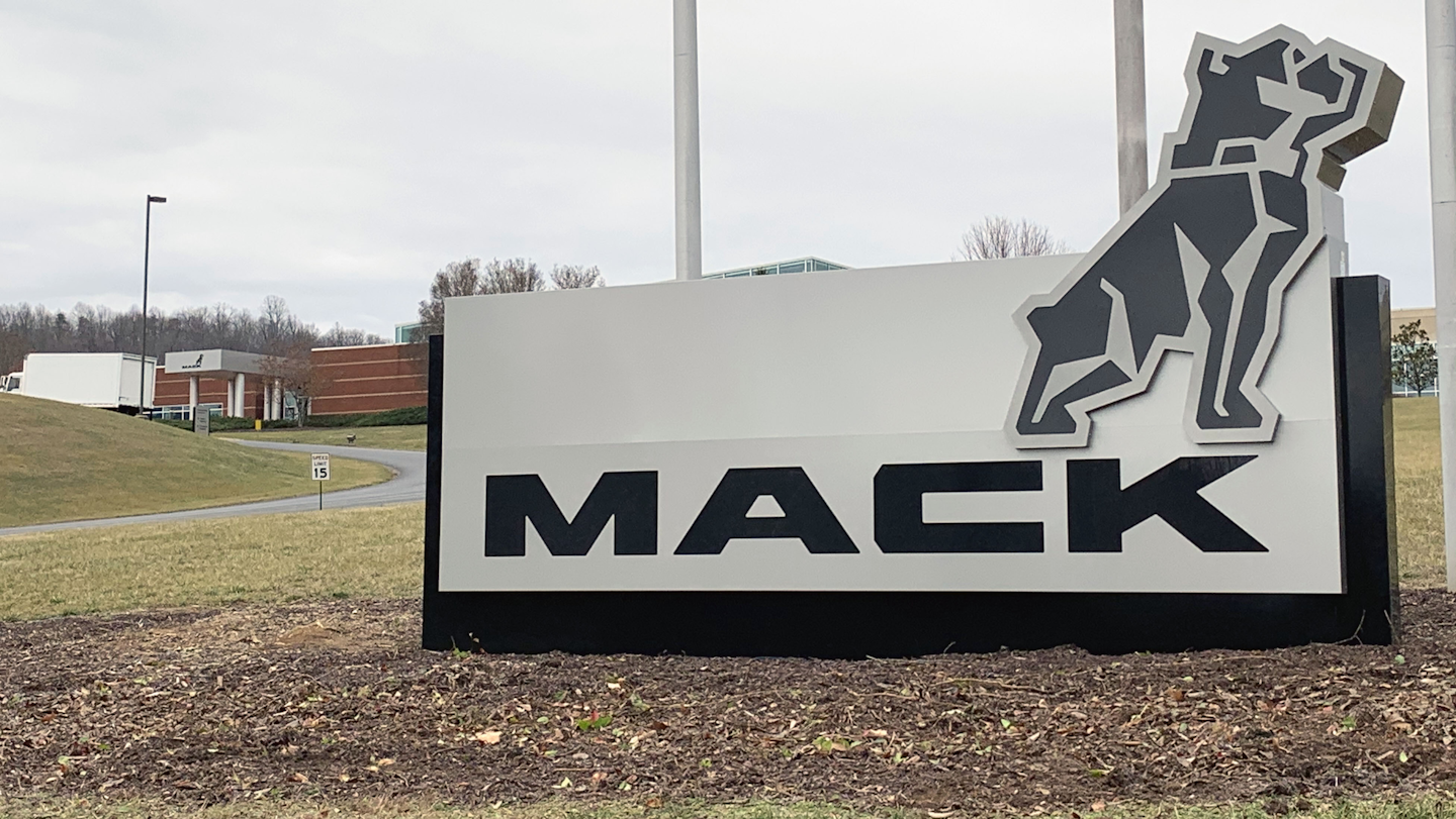 Mack Trucks opens mediumduty truck manufacturing facility Commerical
