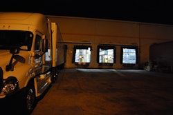 coronavirus-dock-shipping-detention-driver-classification-2020-03-30-08-15