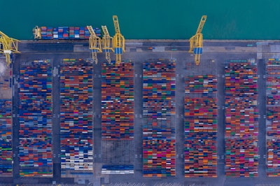 port-containers-intermodal-2020-03-03-10-07